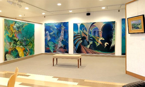 サロン樫の木展示会場　大型絵画も展示可能