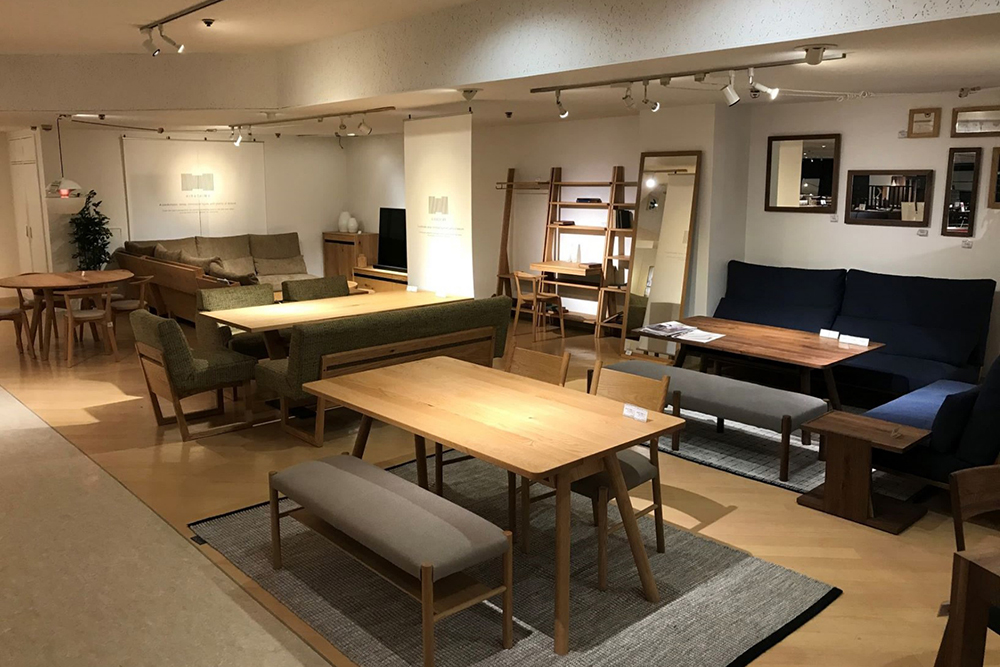 村内ファニチャーアクセス相模原店のご案内 家具は村内 相模原市 国道16号沿い