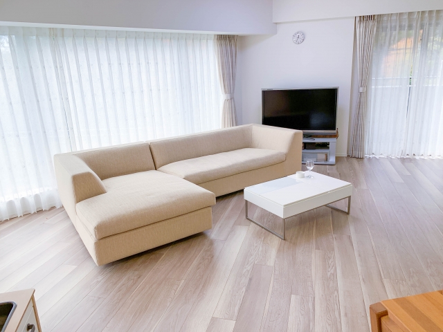 ソファの捨て方完全ガイド！簡単にできる処分方法7選！